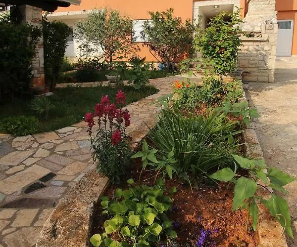 Apartamento Valmas *